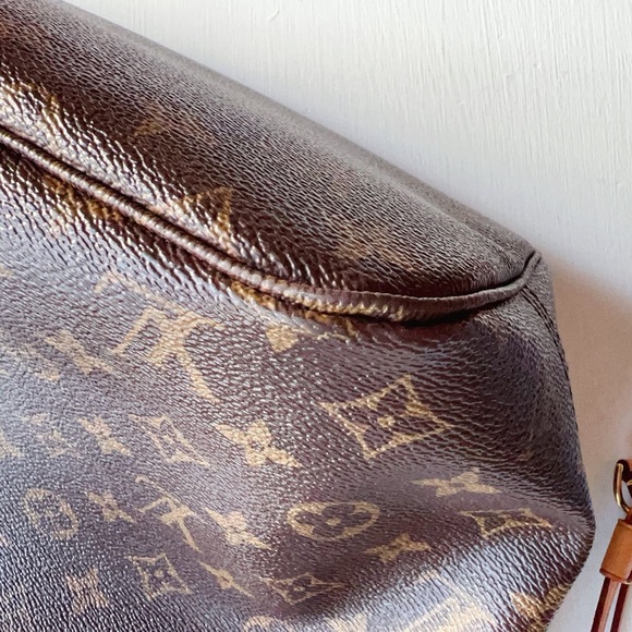 Louis Vuitton Neverfull MM Monogram - Picture 7 of 16